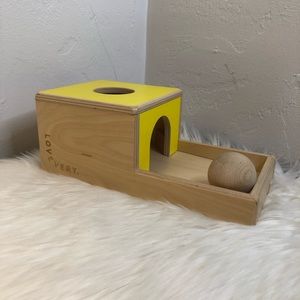 Lovevery Wooden Object Permanence Box with Ball